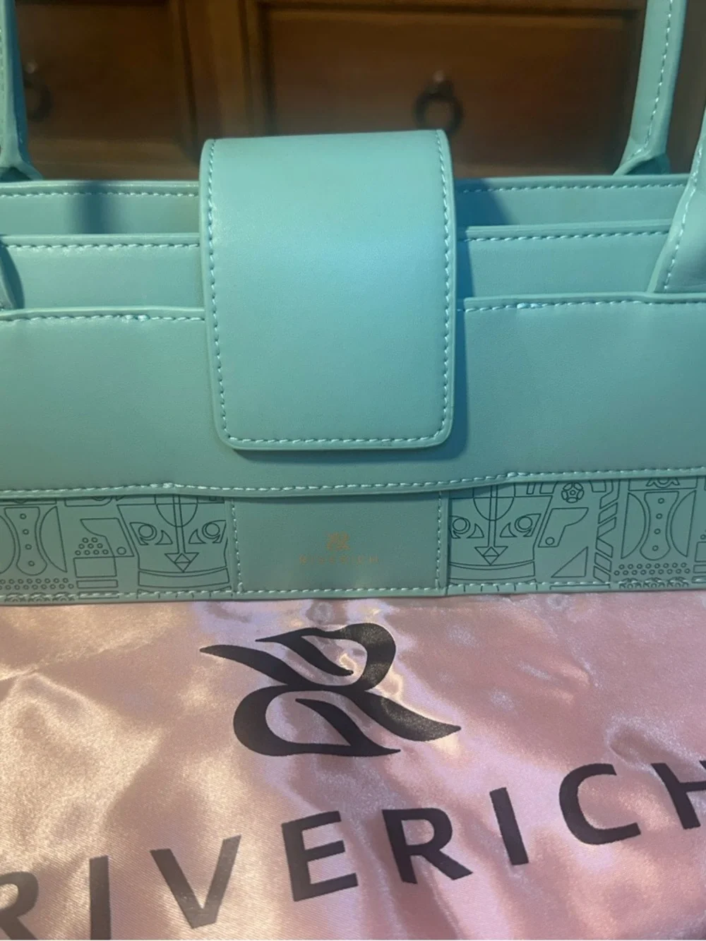 3. NEW Mint Green Leather Tote Bag - Picture 4 of 10